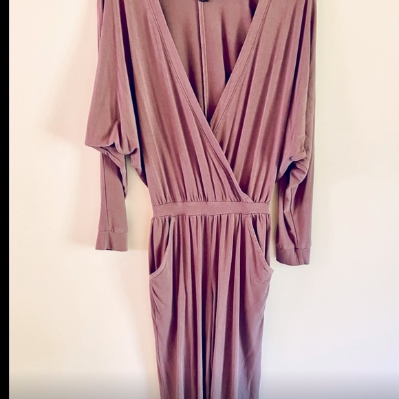 Gorgeous Kiya Tomlin Lavender Crossover Jumpsuit, - Picture 2 of 10